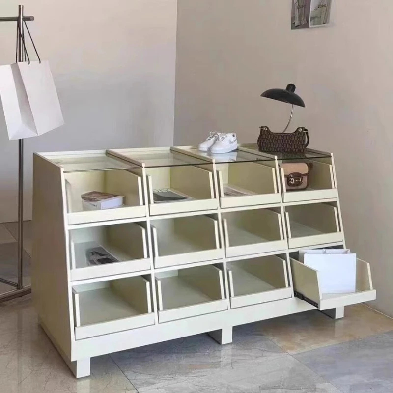Children's Clothing Store Naka – Furniture Hardware Store Bewertung und Preis