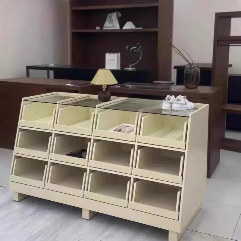 Children's Clothing Store Naka – Furniture Hardware Store Bewertung und Preis